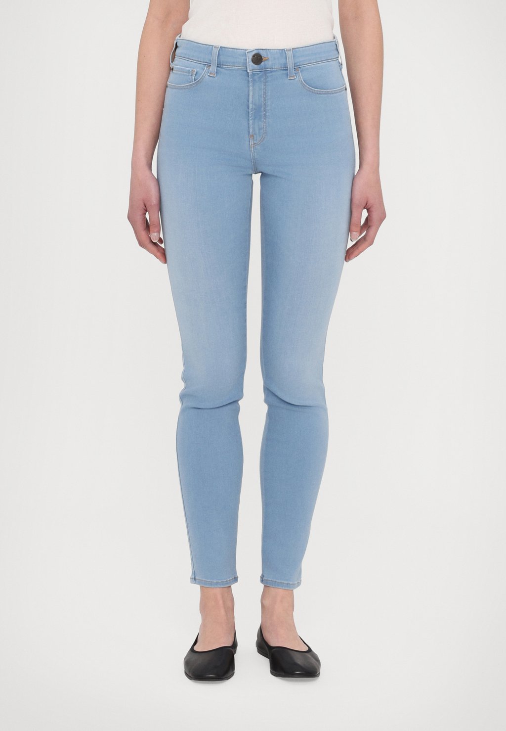 

Джинсы скинни PANT Emporio Armani, цвет Medium Blue Denim