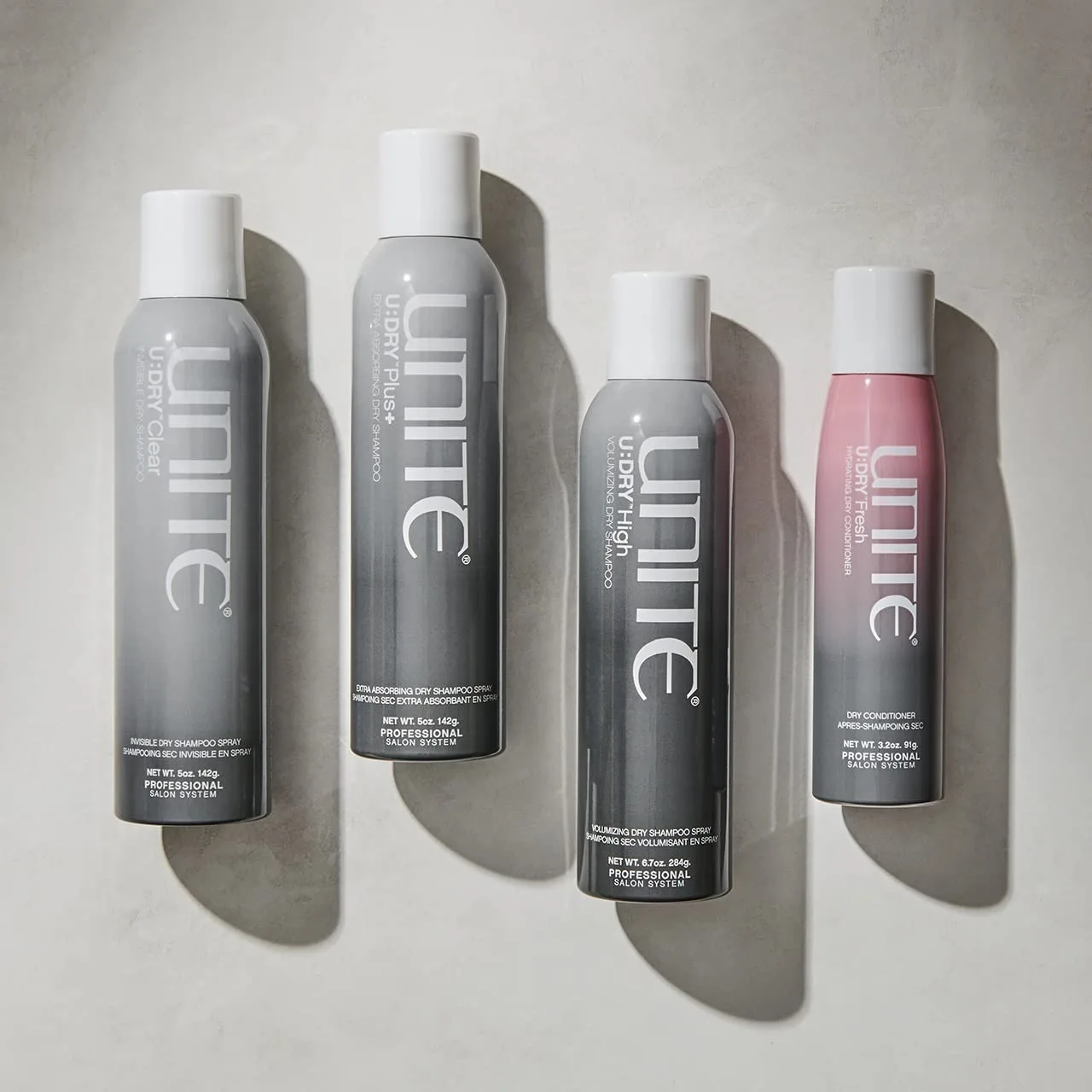UNITE Hair - U:DRY Clear - Невидимый сухой шампунь, который впитывает излишки кожного сала, нейтрализует запах и освежает, не оставляя следов - Идеально подходит для темных волос - 6,7 унций — фото 4