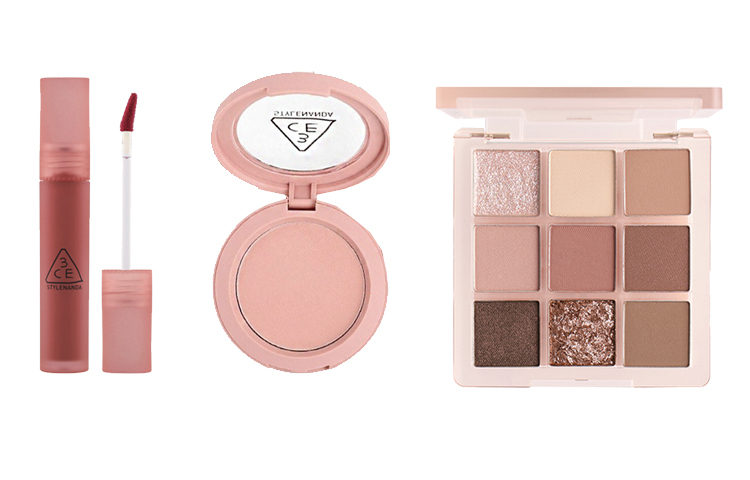 

Помада, палетка теней, румяна набор для макияжа легко растушевывается велюр натуральный матовый комплект из трех предметов 3CE