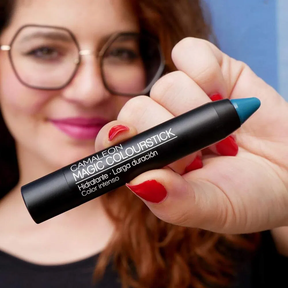 Стойкая увлажняющая помада Camaleon Cosmetics Magic Colourstick Camaleon — фото 4