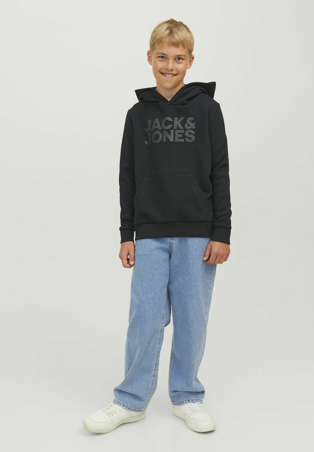 

Толстовка JJECORP LOGO HOOD Jack & Jones Junior, цвет Black