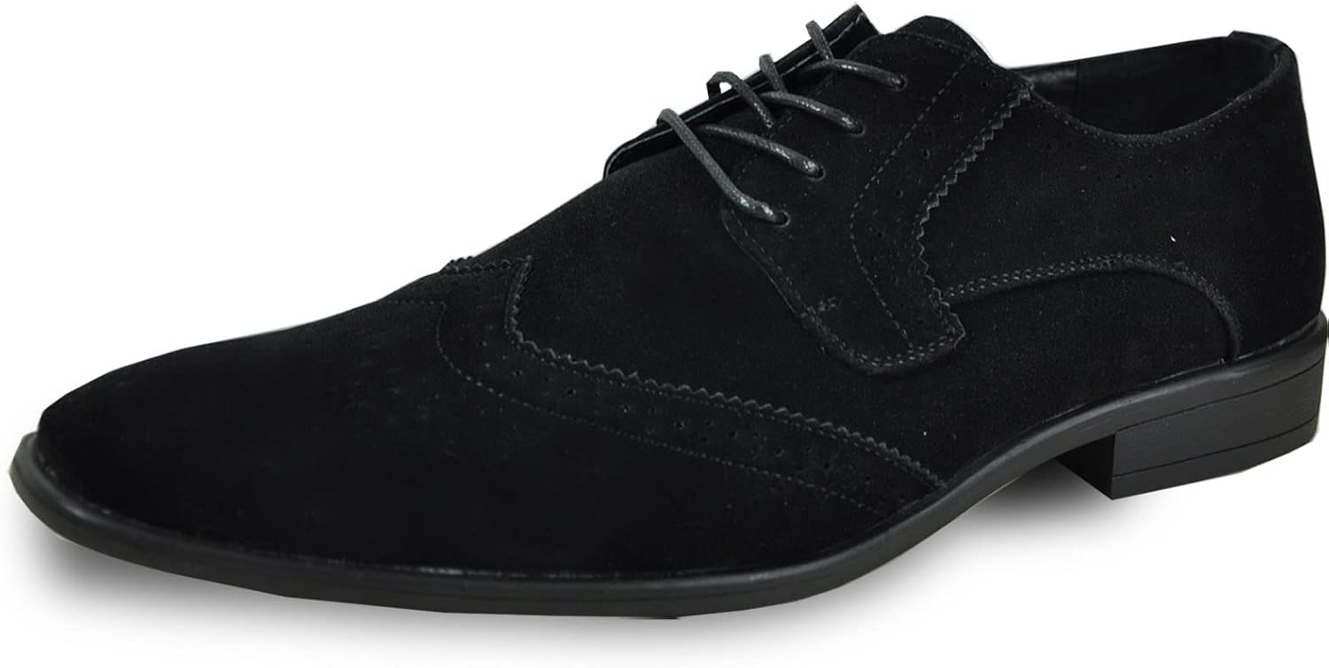 

Браво! Мужские классические оксфорды Dress Shoe King с шнуровкой, с гладким носком, на мыске или с крылом, из кожи, средняя и широкая полнота, размеры от 6 до 18, черные, коричневые, коньячные, синие, фиолетовые, красные Bravo!, черный