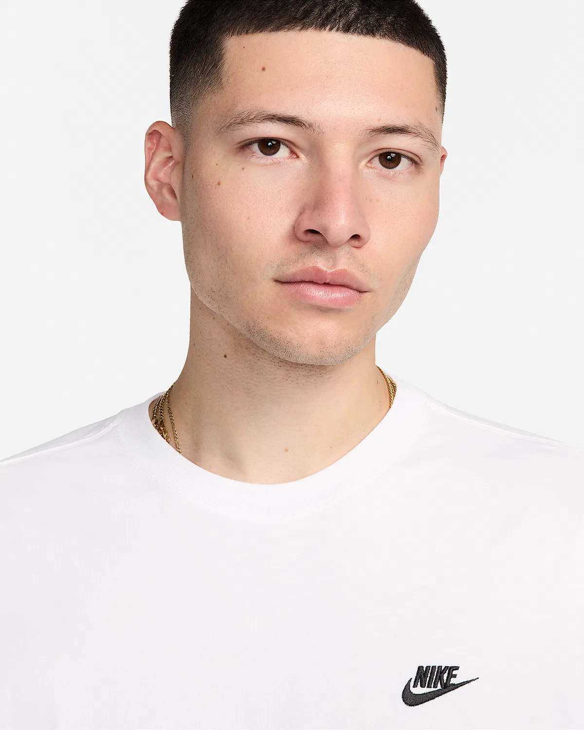 Мужская футболка Nike Sportswear Club, White — фото 3