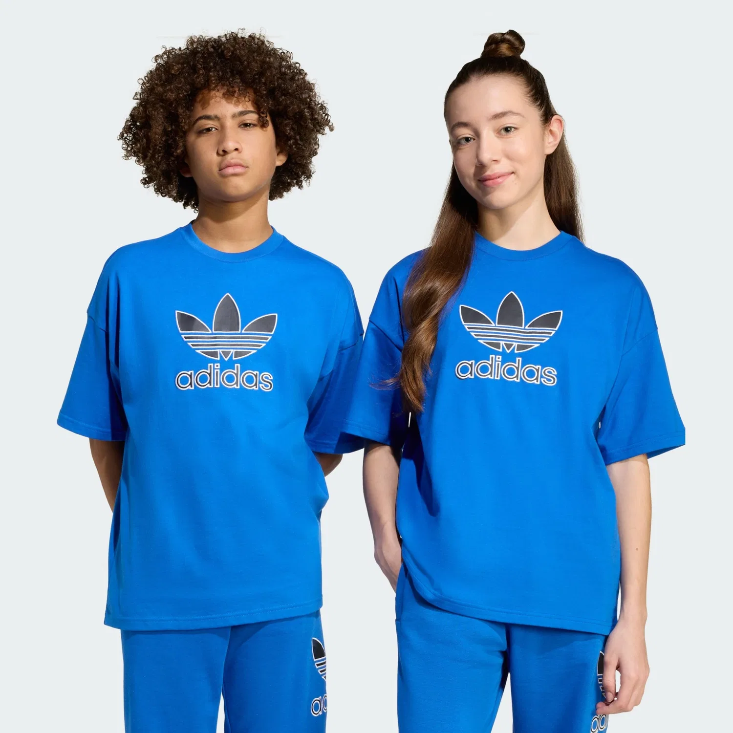 Футболка Adidas Originals Trefoil синего цвета — фото 2