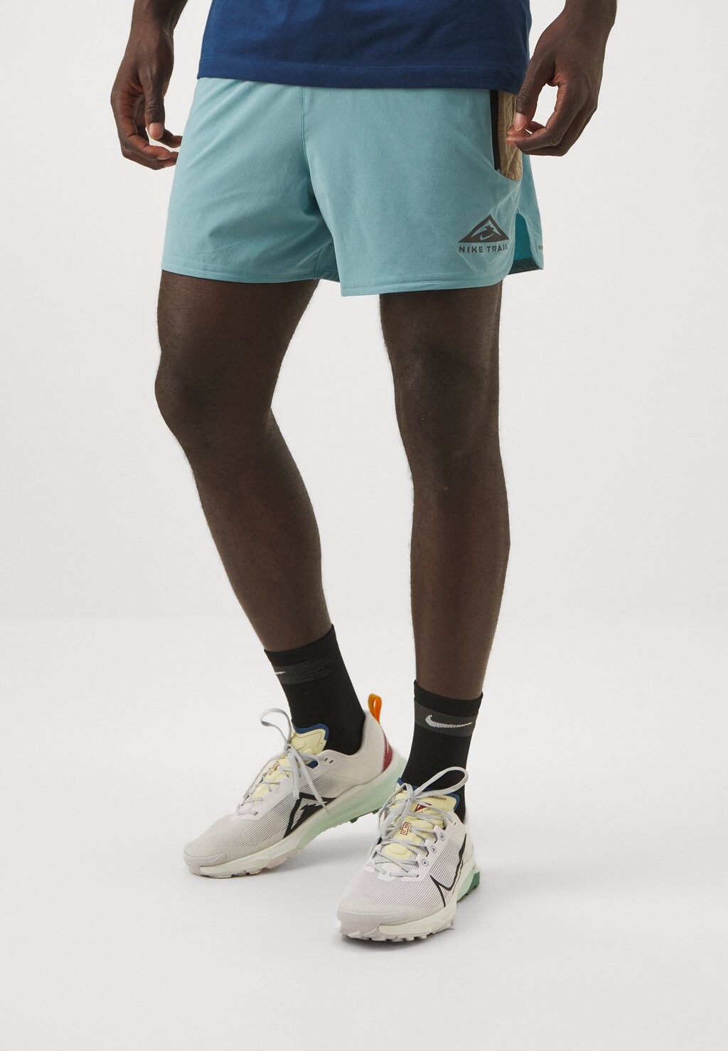 

Спортивные шорты SECOND SUNRISE TRAIL Nike Performance, синий