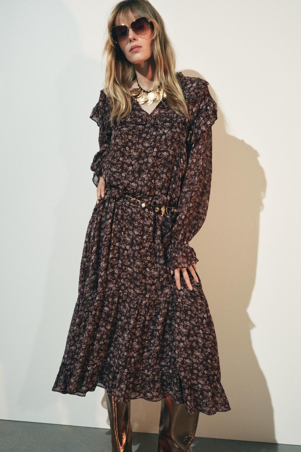 

Платье с цветочным принтом ZARA, фиолетовый