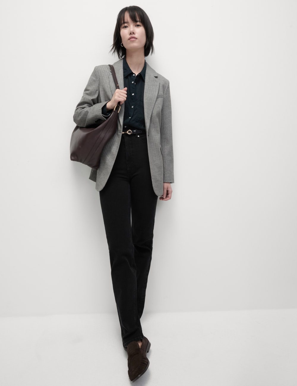 

Прямые джинсы Magic Shaping с высокой талией Marks & Spencer, черный