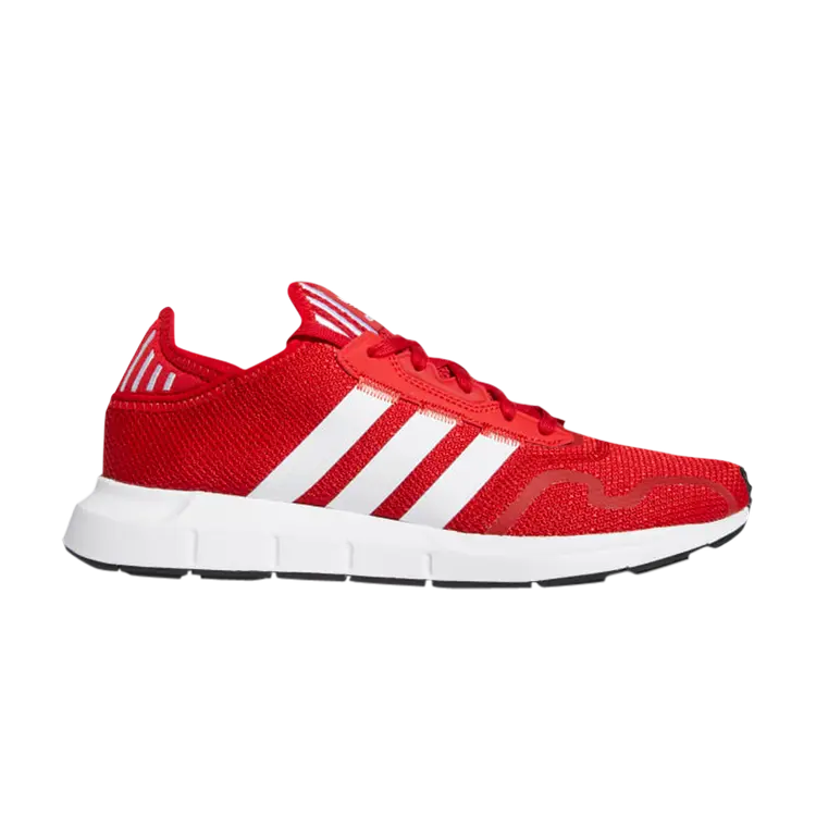 

Кроссовки Adidas Swift Run X, красный