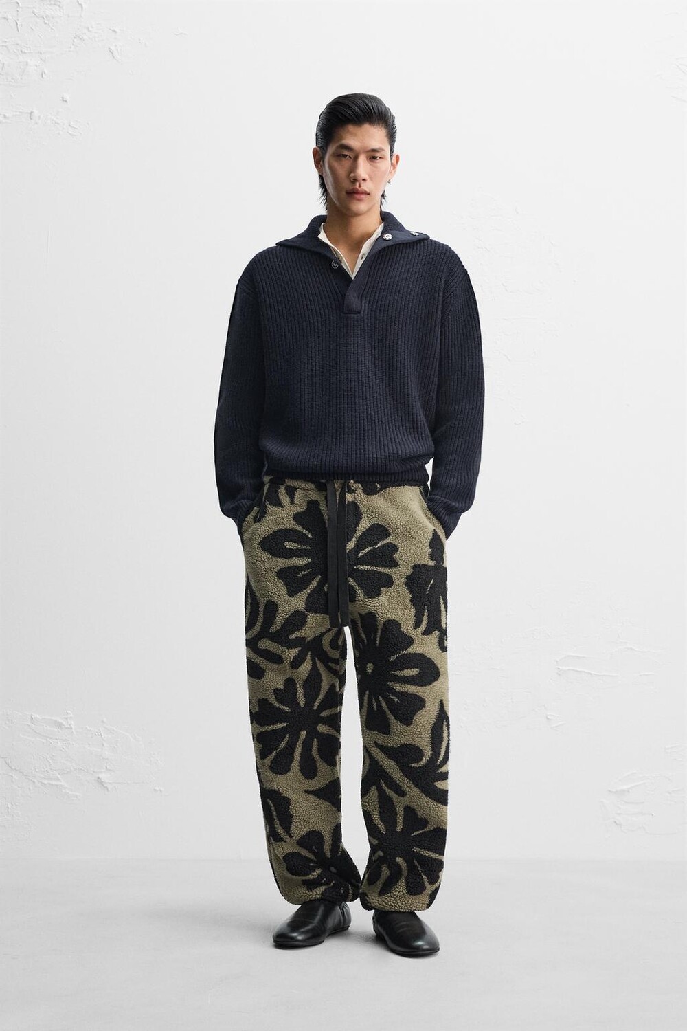 

Брюки из искусственной овчины с жаккардовым узором x nanushka ZARA, зеленый