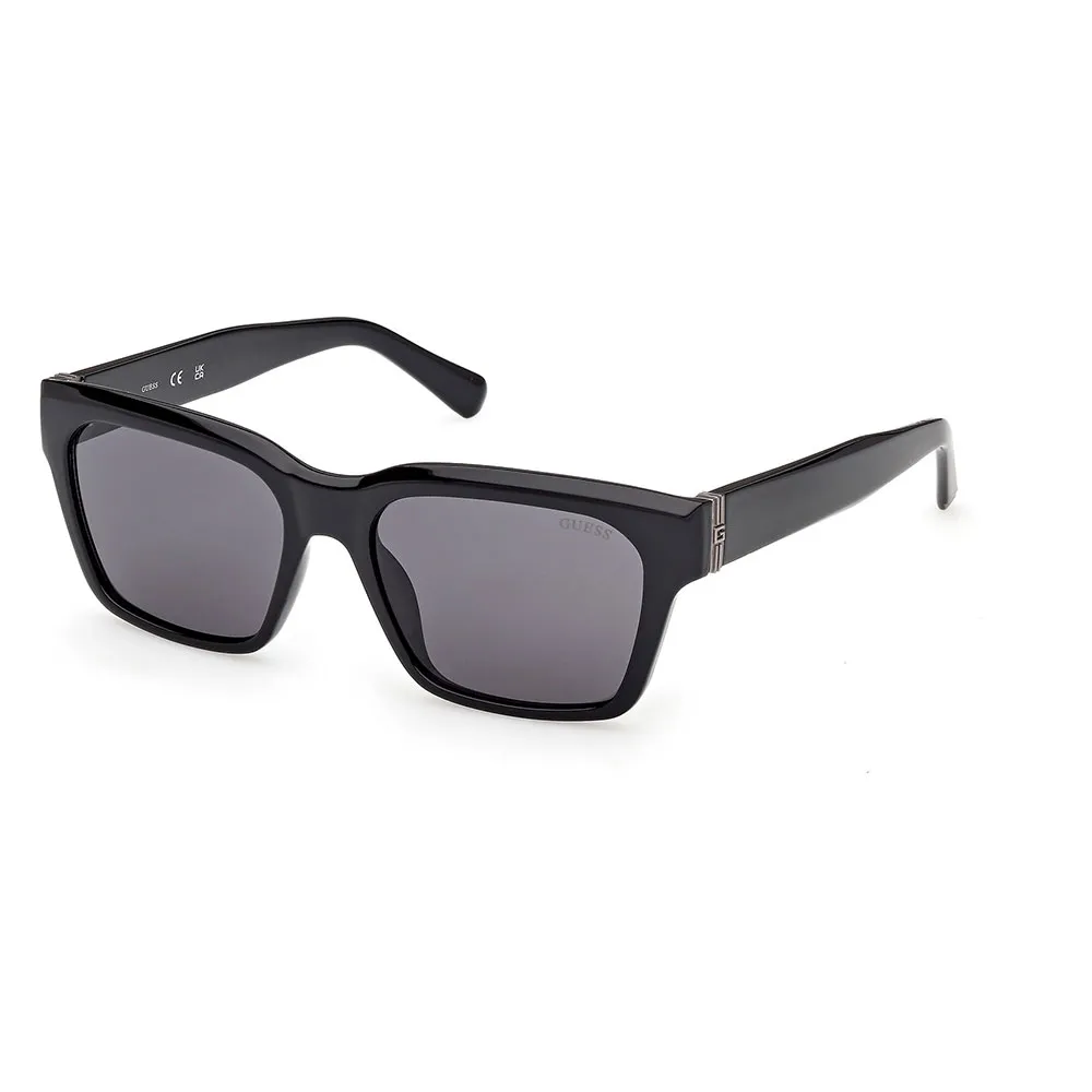 

Солнцезащитные очки Guess GU00299, черный