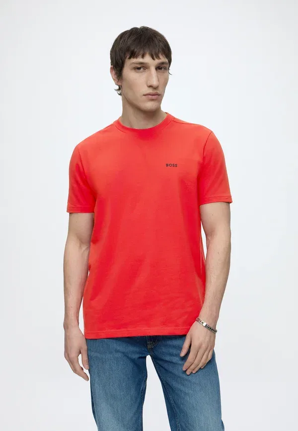 Футболка базовая Boss Tee basic t-shirt, открытый красный — фото 4