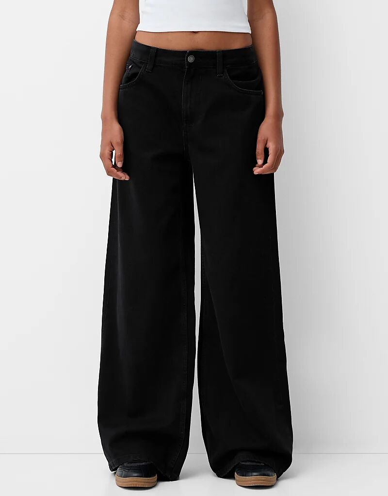 

Джинсы Bershka Petite широкого кроя черного цвета