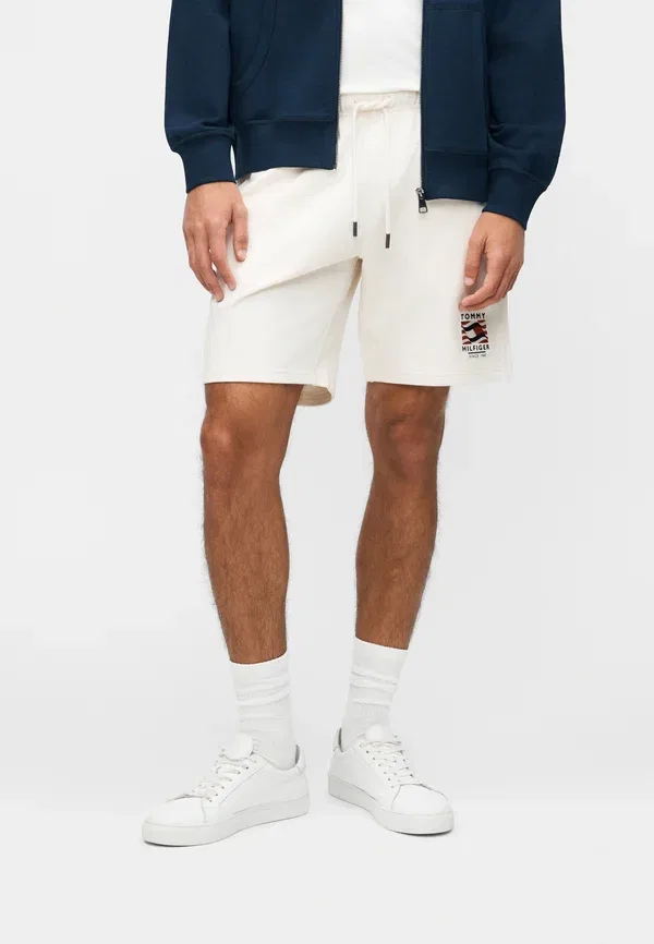 Спортивные штаны Tommy Hilfiger Box Flag Americana Capsule Tracksuit Bottoms, цвет слоновая кость