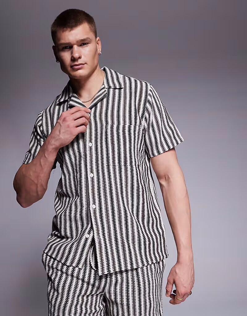 

Пляжная рубашка с короткими рукавами, связанная крючком в стиле, в нескольких цветах South Beach