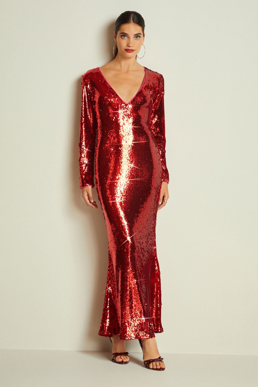 

Платье макси с пайетками длинными рукавами и глубоким вырезом Next, красный