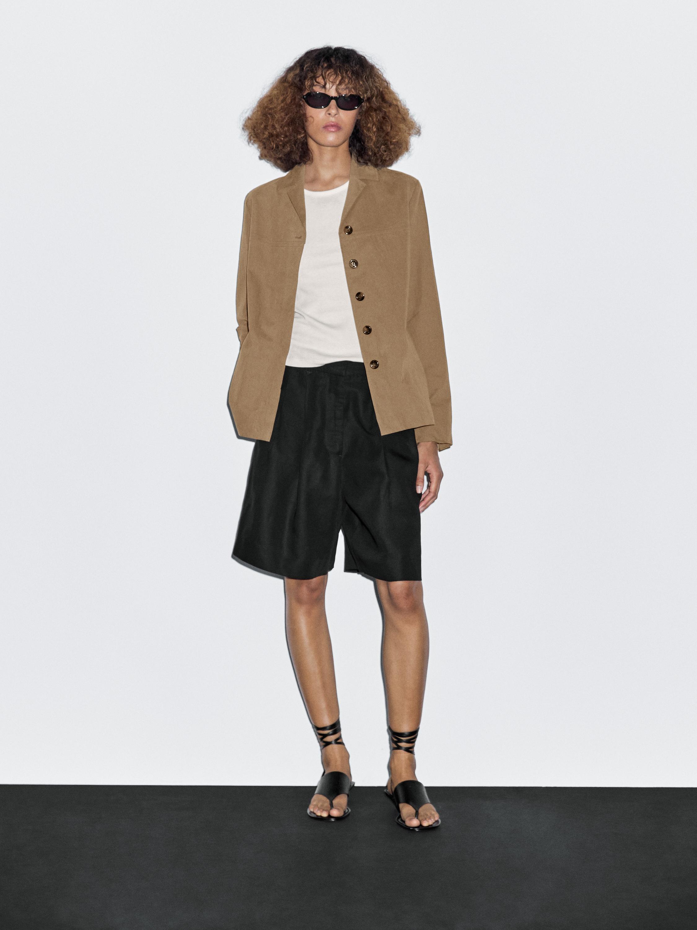 

Плиссированные шорты-бермуды Massimo Dutti, черный