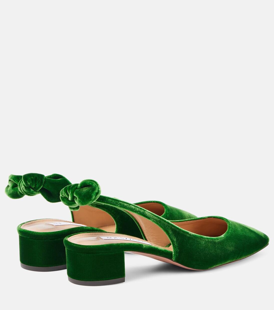 Бархатные туфли-лодочки Very Bow Tie 35 с открытой пяткой Aquazzura, цвет malachite — фото 2