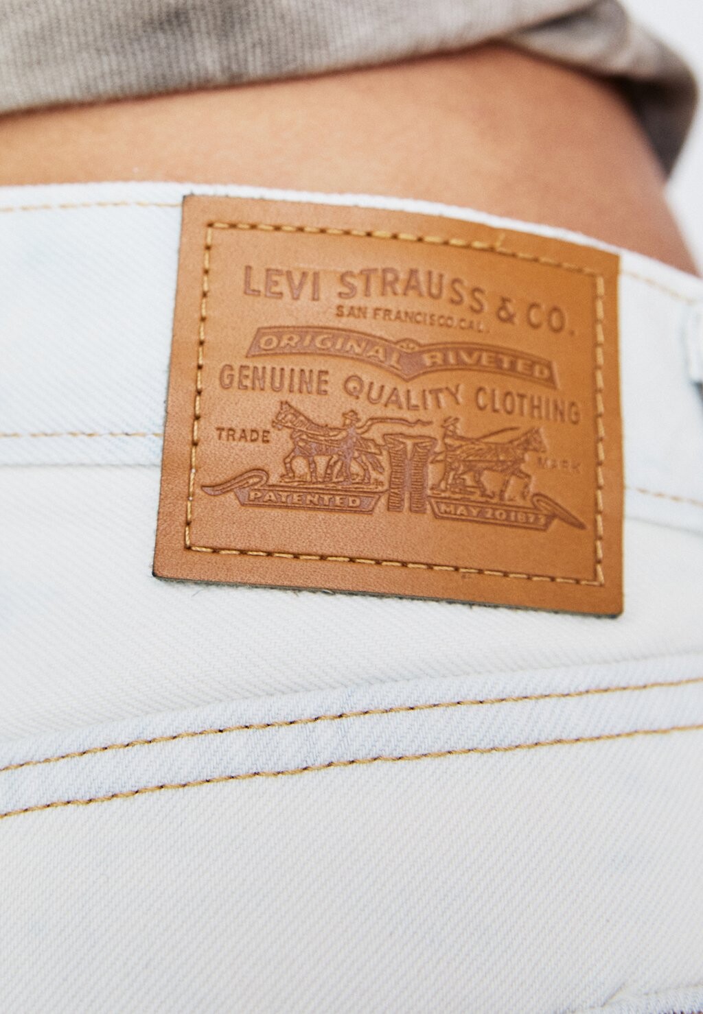 

Джинсовая юбка ICON SKIRT Levi's, светло-голубой деним