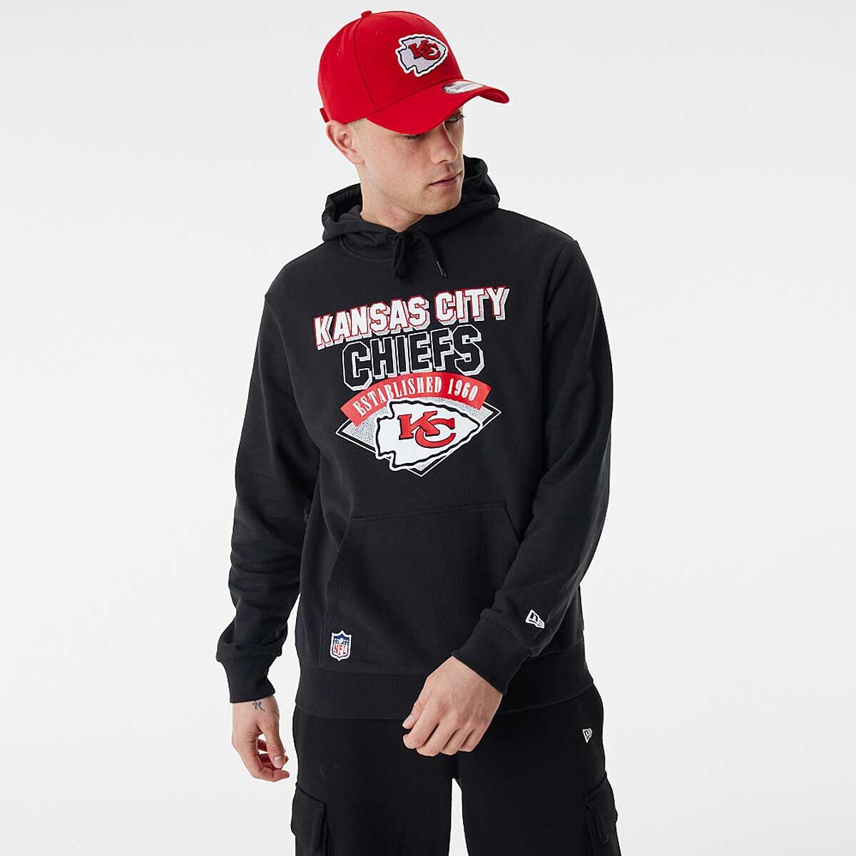 

Толстовка NFL KANSAS CITY CHIEFS TEAM GRAPHIC HOODY New Era, цвет Schwarz