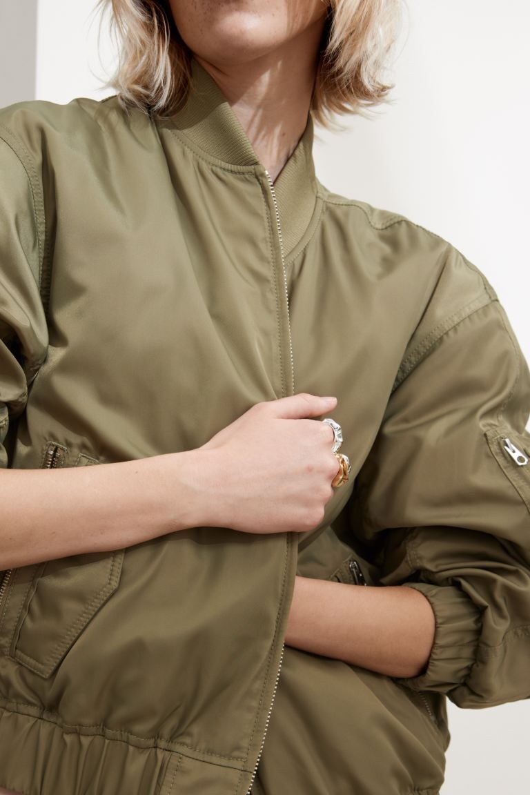 

Свободная куртка на молнии H&M, хаки, Хаки;коричневый, Свободная куртка на молнии H&M, хаки