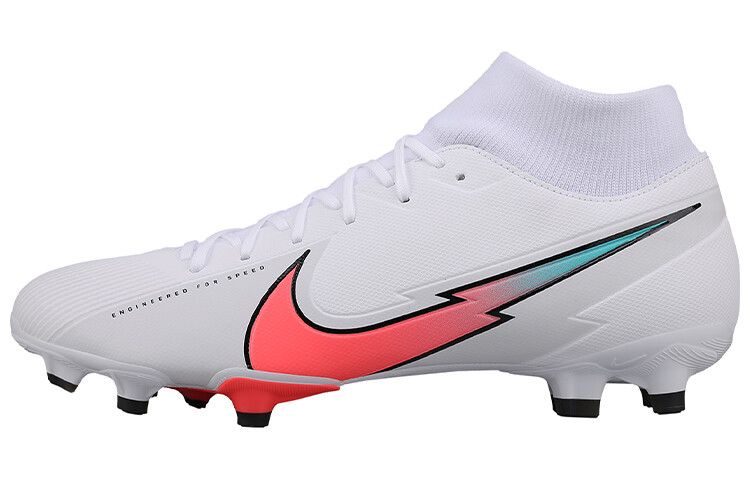 

Футбольные кроссовки унисекс Nike Mercurial Superfly 7