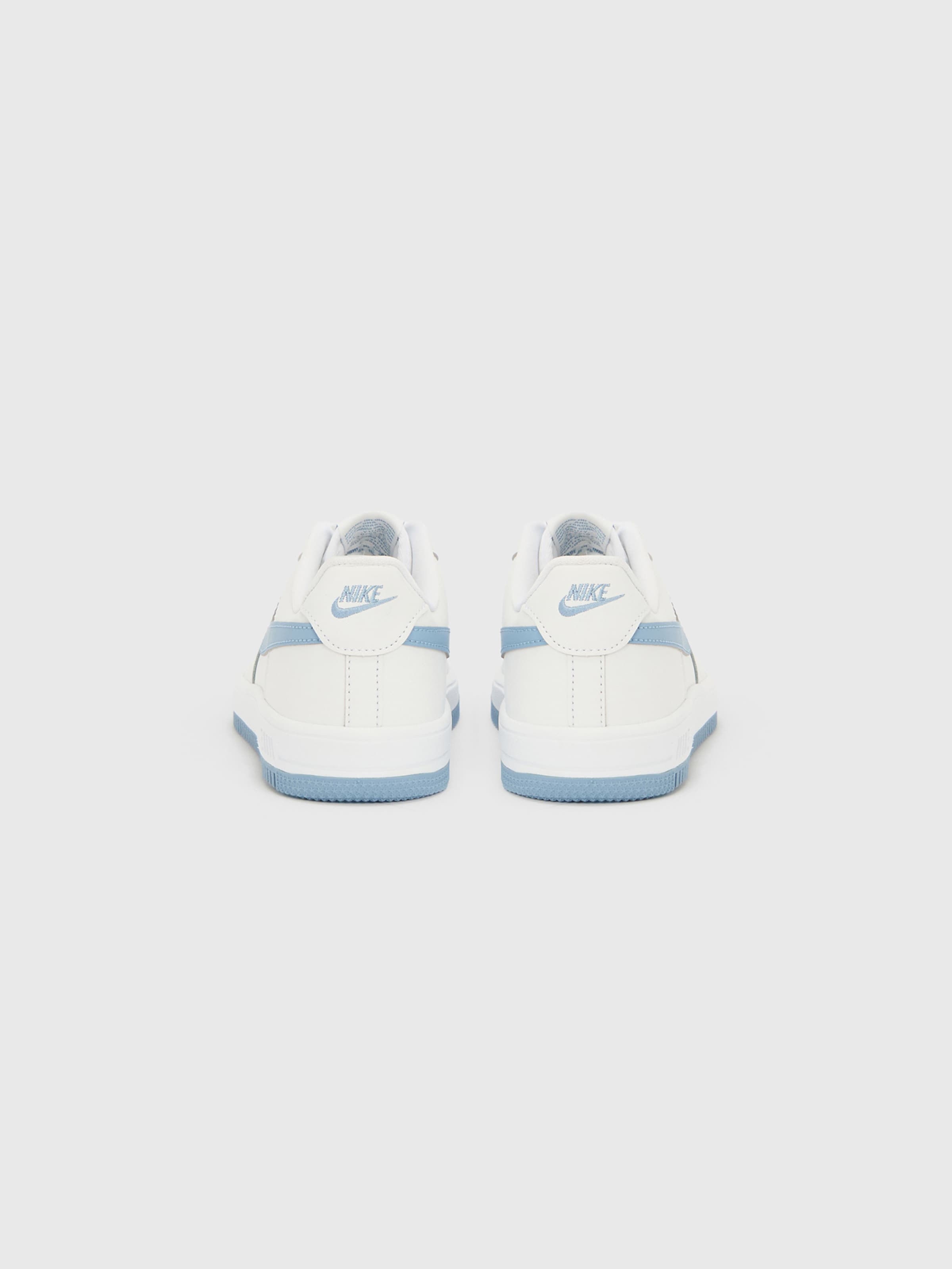 Nike Sportswear Кроссовки 'Force 1' в белом цвете — фото 4