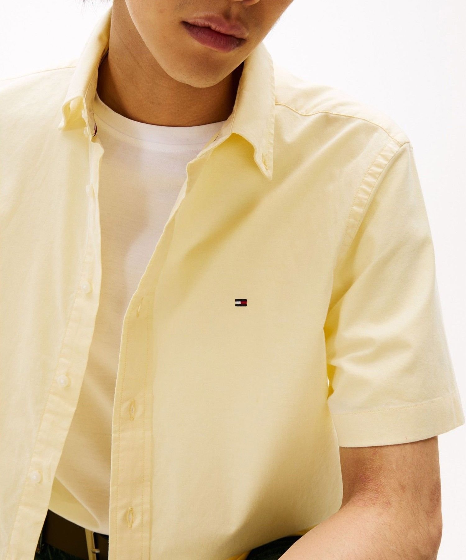 Рубашка с коротким рукавом из однотонной ткани Оксфорд TOMMY HILFIGER, Yellow ZF0 — фото 2