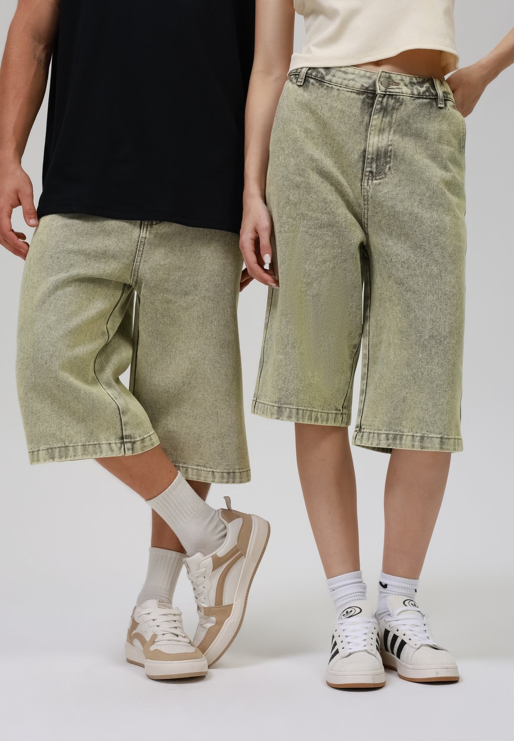 

Джинсовые шорты UNISEX YOURTURN by Zalando, оливковый