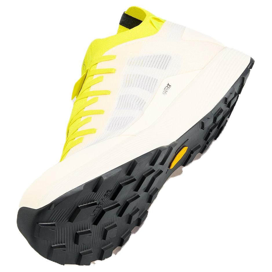 Кроссовки женские Arcteryx Norvan SL 3 Polar, белый / зеленый — фото 4