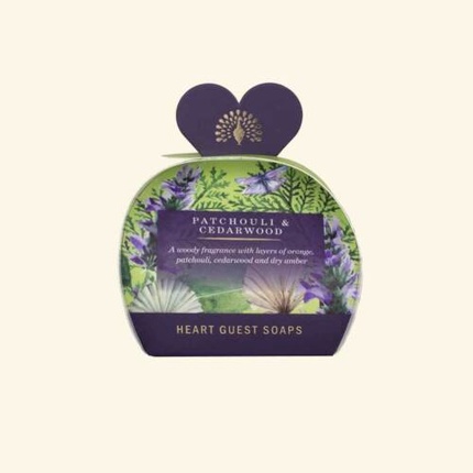 

Гостевой мыло The English Soap Company с ароматом пачули и кедрового дерева