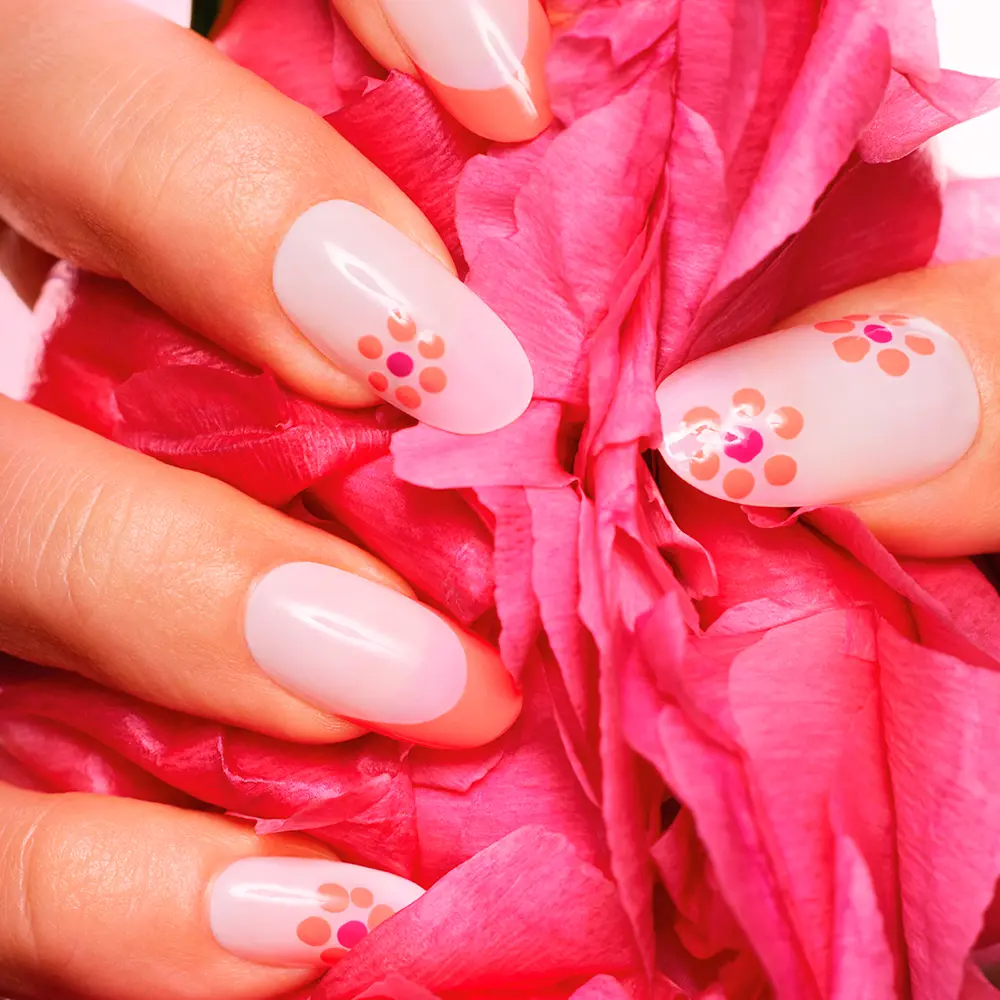 Лак для ногтей Pryanka esmalte de uñas Max Factor, цвет 310-flourishing lilac, 12 мл. — фото 4