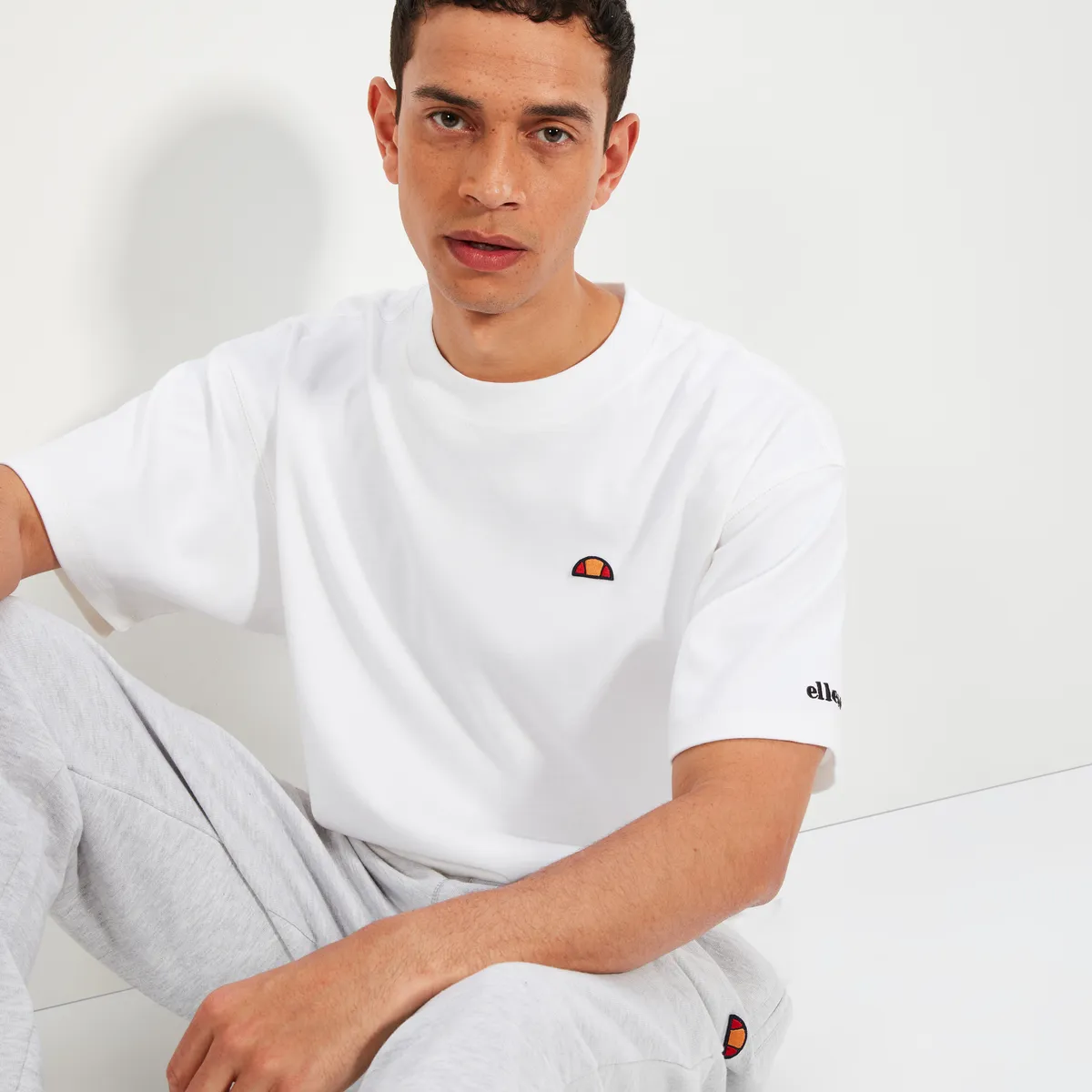 

Футболка Ellesse "H ФУТБОЛКА", белый
