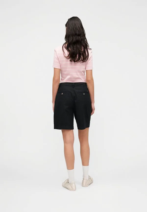 Выстиранные обычные шорты-чиносы Tommy Hilfiger, Black — фото 3