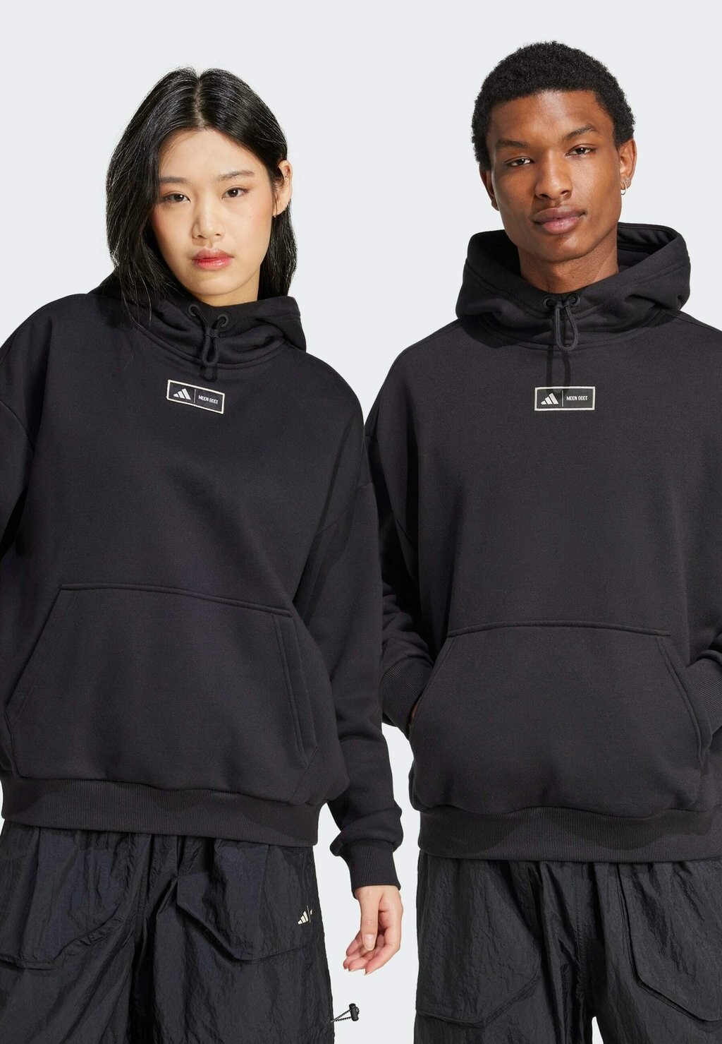 

Толстовка с капюшоном adidas Sportswear, черный