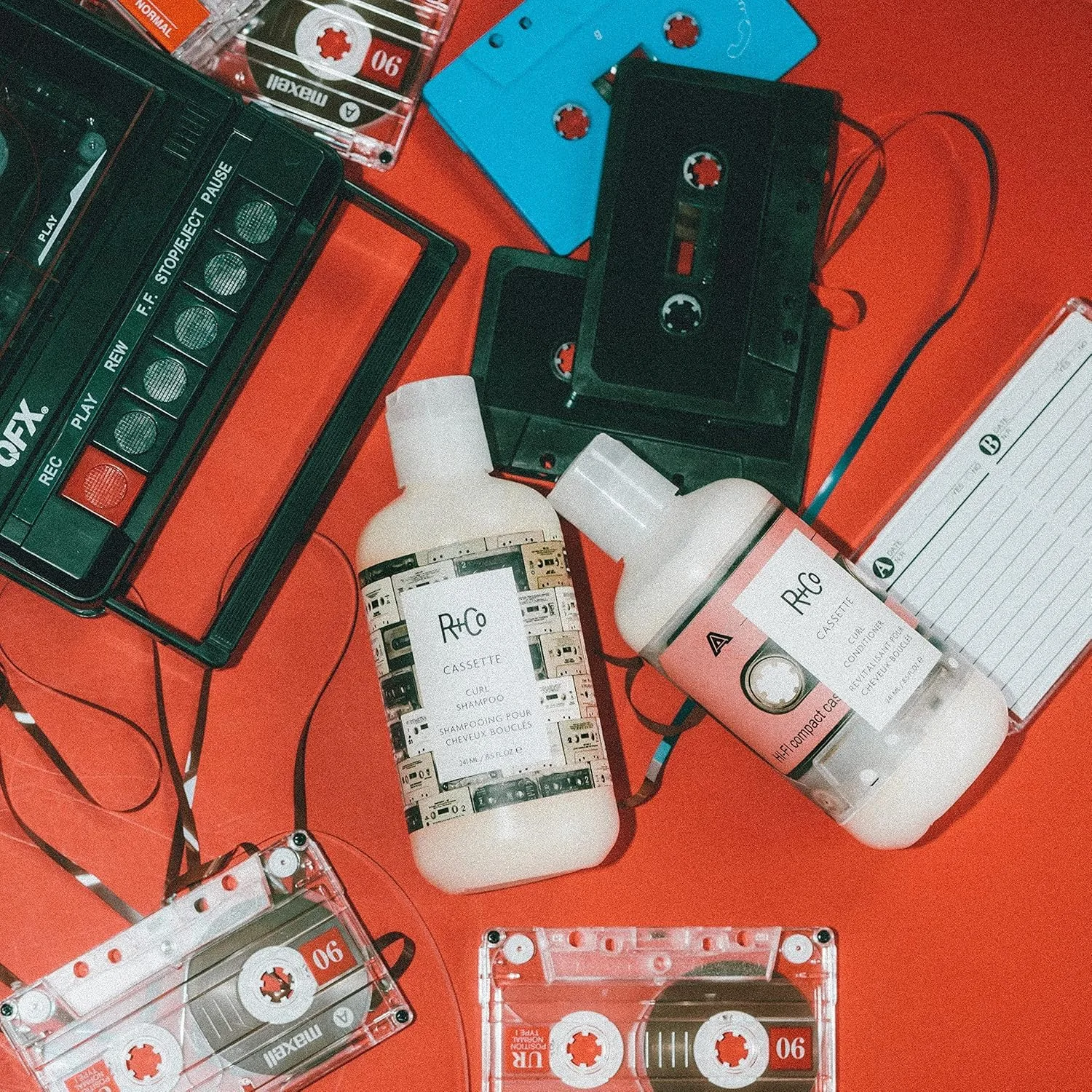 Набор шампуня и кондиционера r+co cassette curl для легкого определения локонов и контроля пушистости 251 мл (2 шт.), Red — фото 2