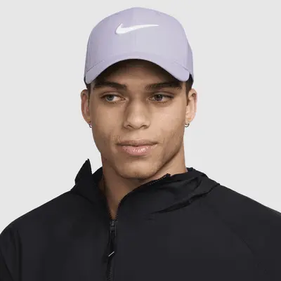 

Бейсболка Nike Dri-FIT Club Structured Swoosh Cap, цвет Lilac Bloom/White