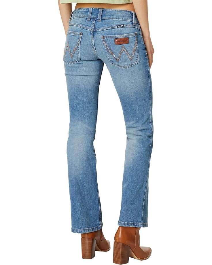 

Джинсы Wrangler Retro Sadie Bootcut in Kora, цвет Kora
