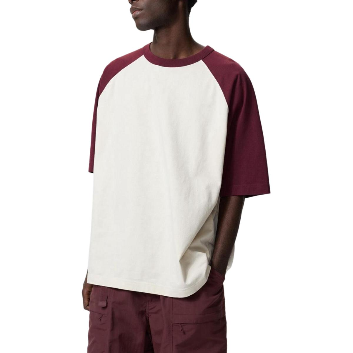 

UNIQLO Футболка Unisex темно-красный