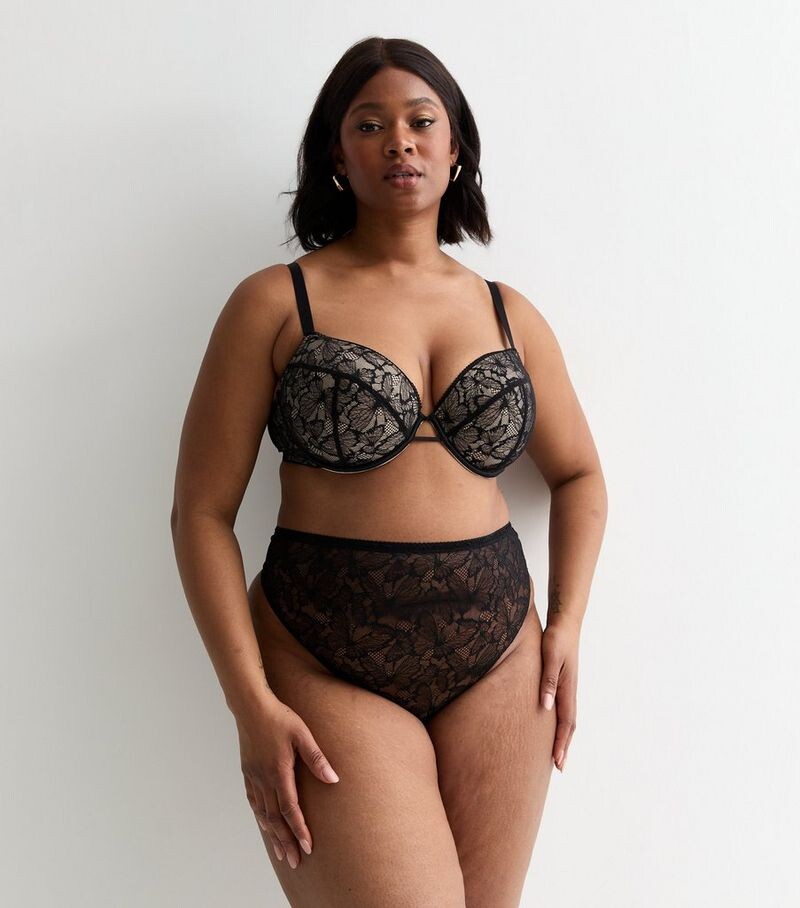 

Черные кружевные стринги с высокой талией Curves и бабочкой New Look, черный