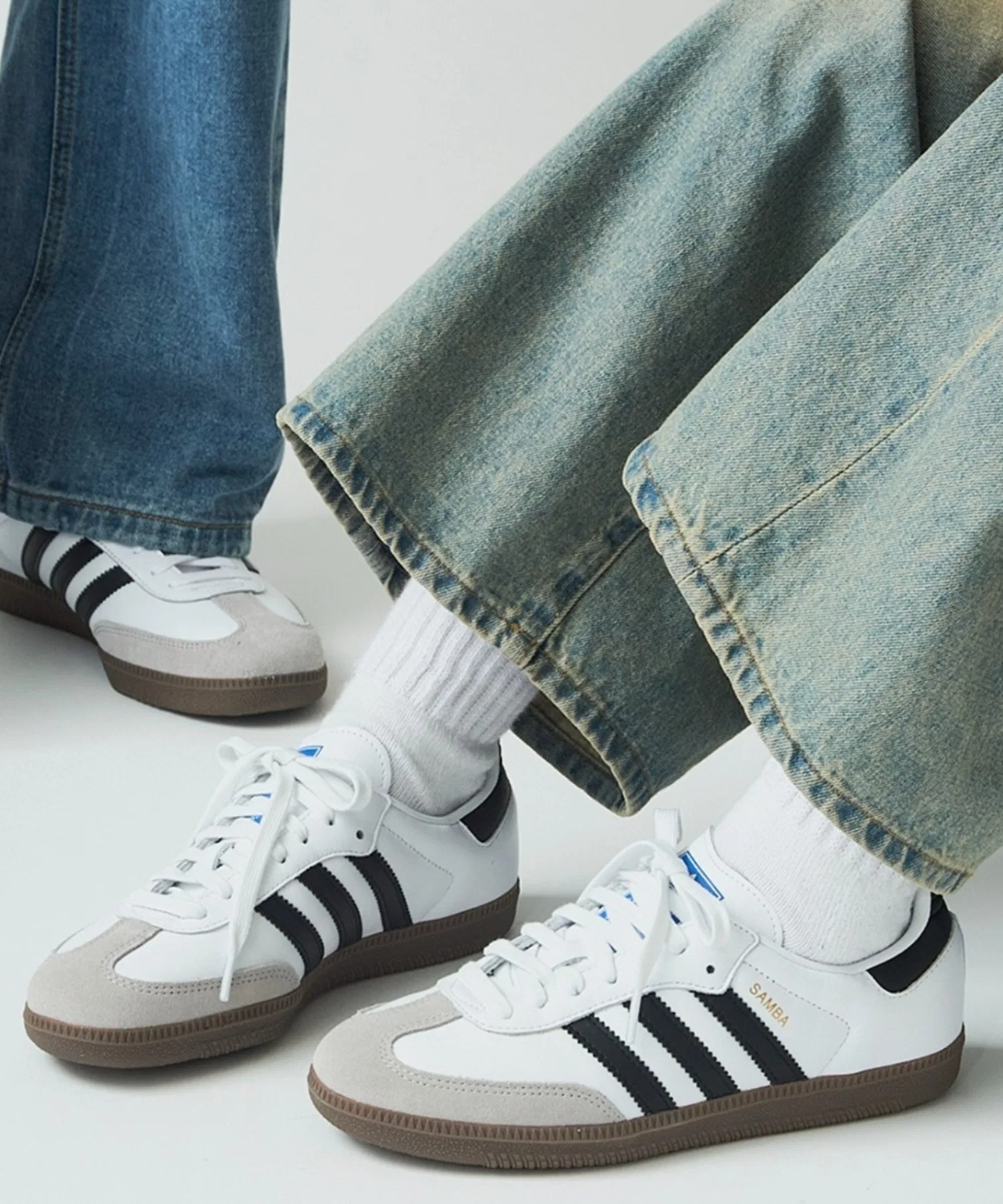 Унисекс кроссовки из кожи Adidas Samba OG белые
