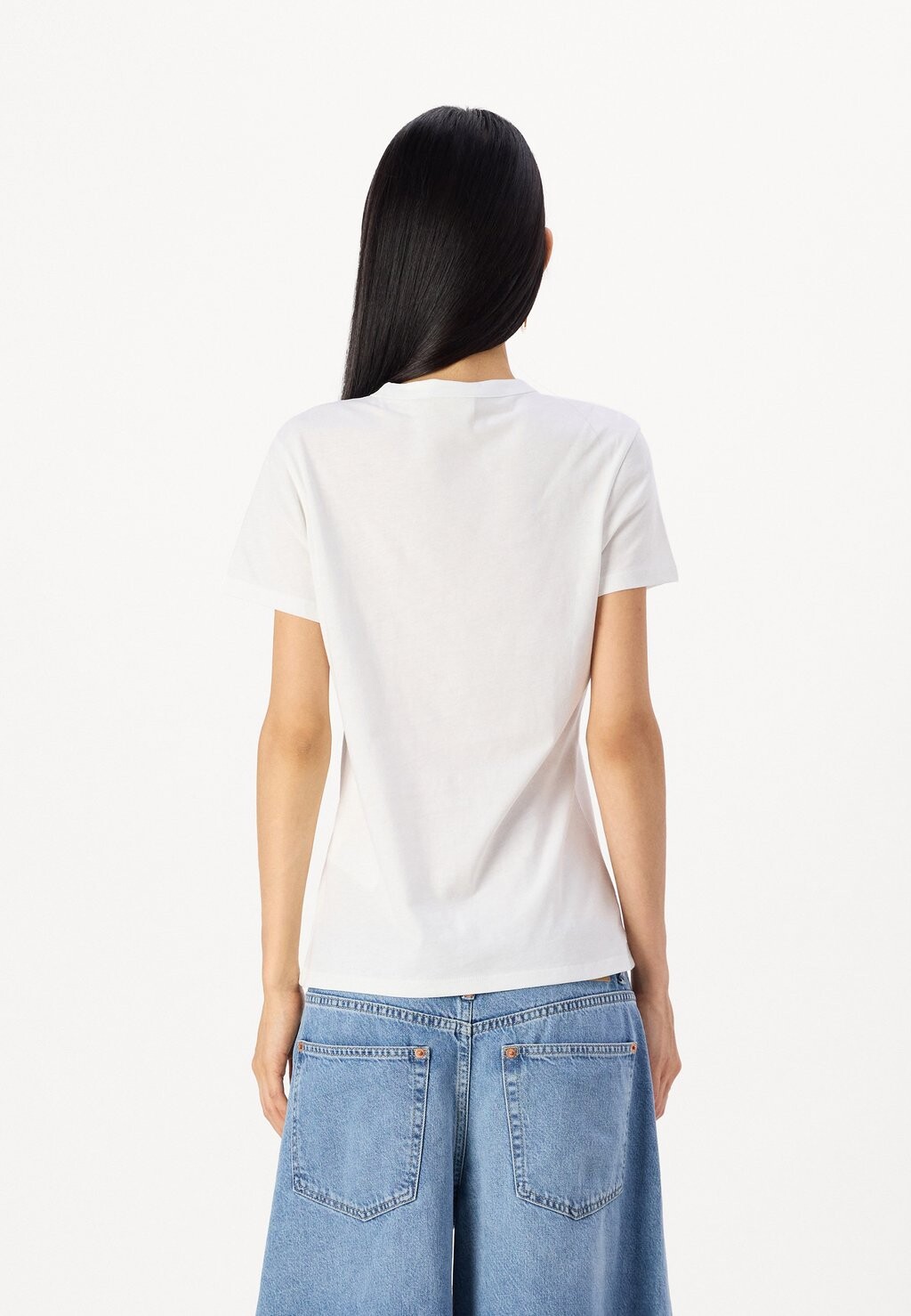 

Базовая футболка GRAPHIC Calvin Klein, белый