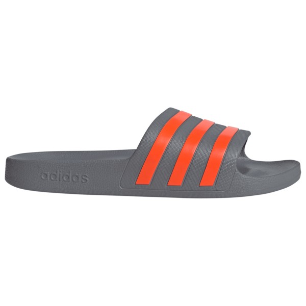 

Adilette Aqua - сандалии Adidas, мультиколор