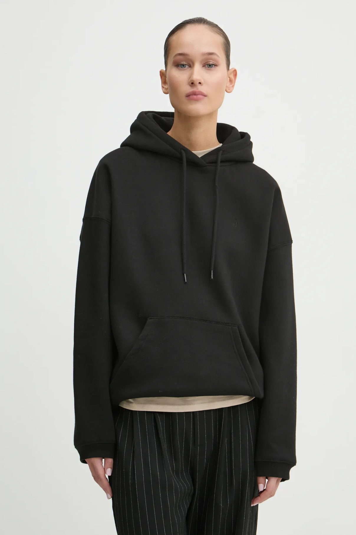 

Толстовка Volcom, черный