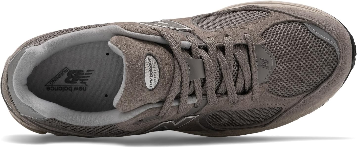 Мужские кроссовки New Balance M2002RCC, серый — фото 3