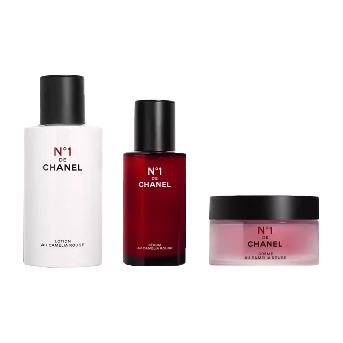 

CHANEL Красный camellia star набор для ухода за кожей увлажняющий, питающий и гидратирующий три предмета