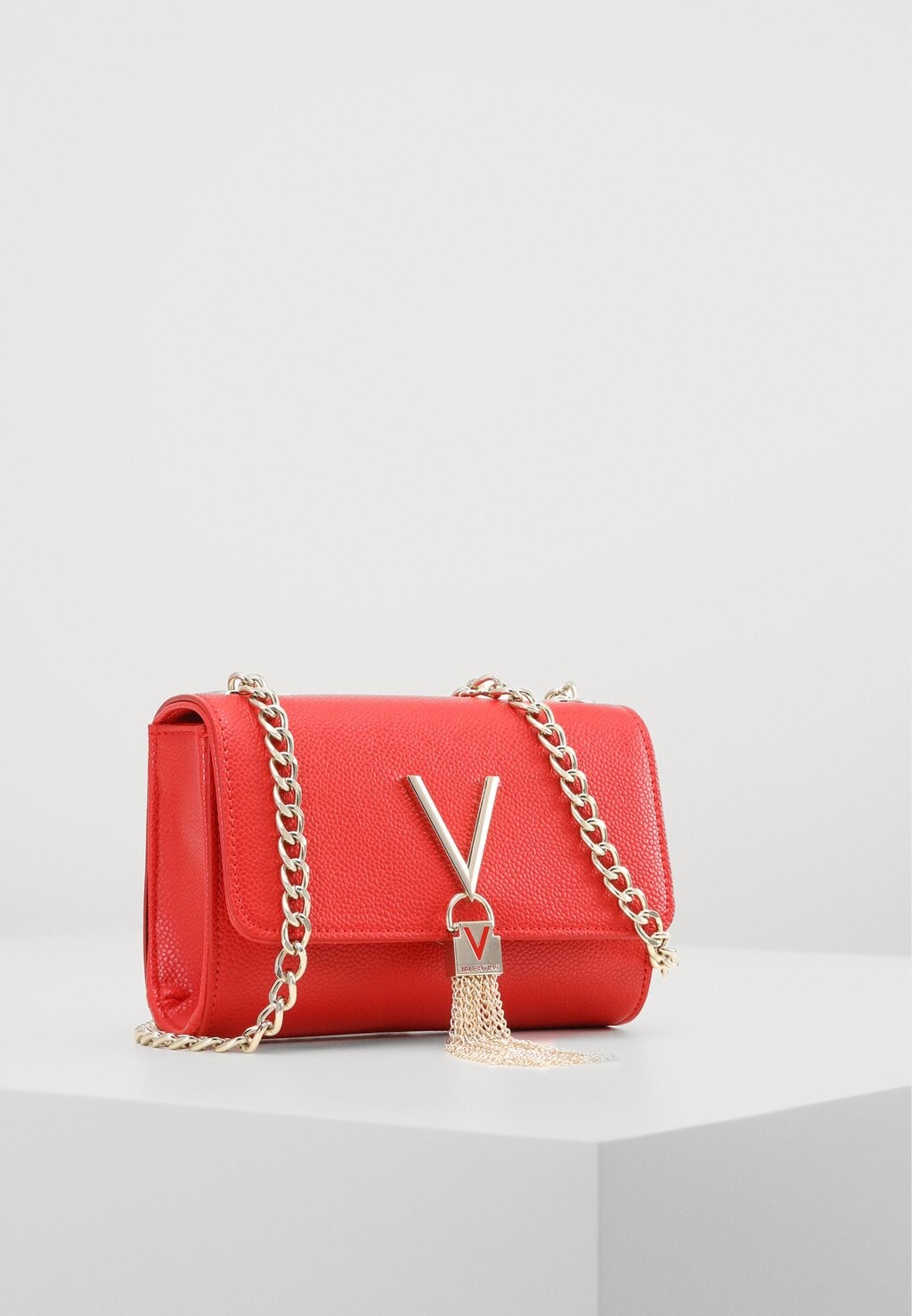 

Сумка через плечо Valentino