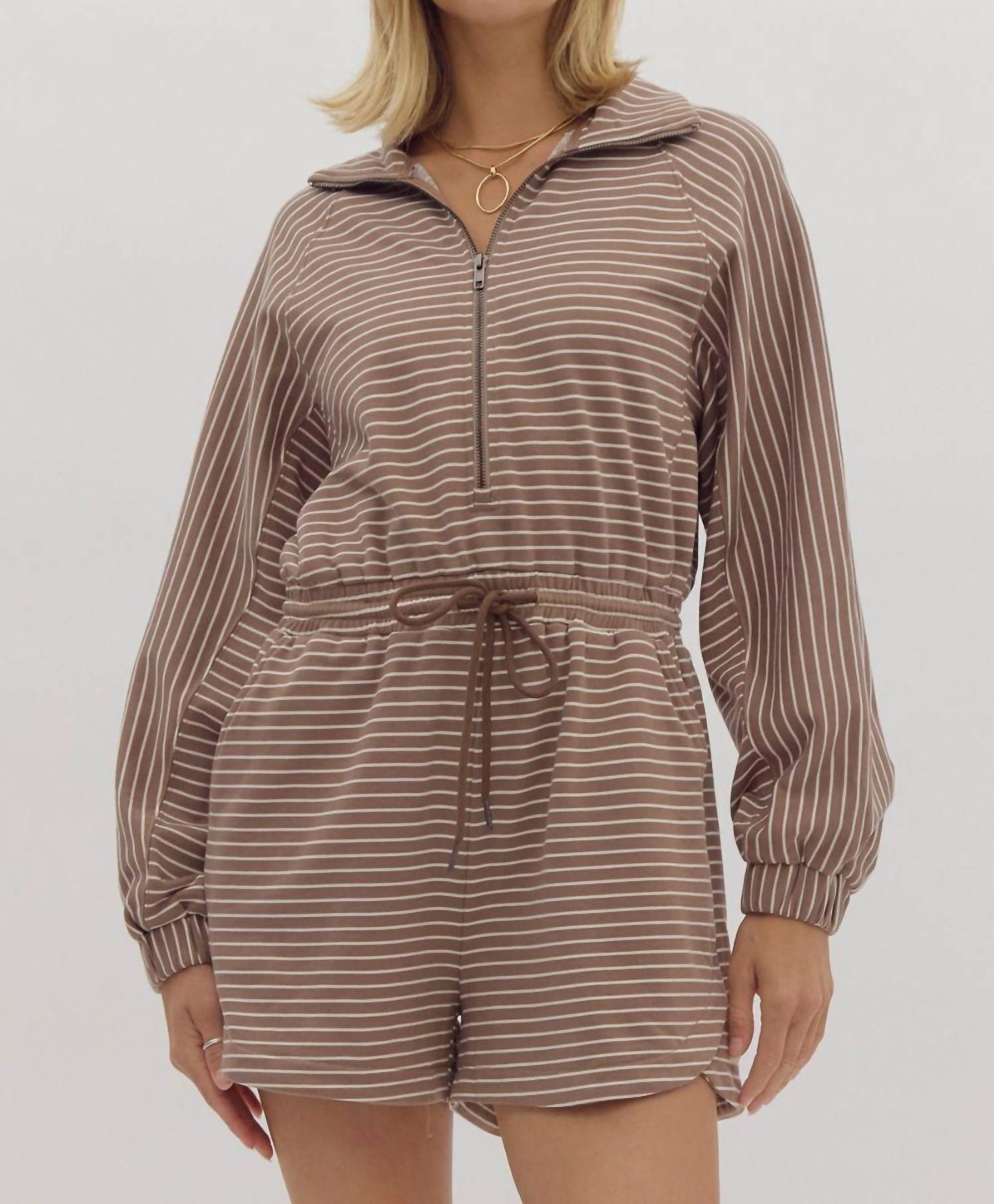 

Комбинезон Angie Half Zip цвета мокко entro, цвет mocha