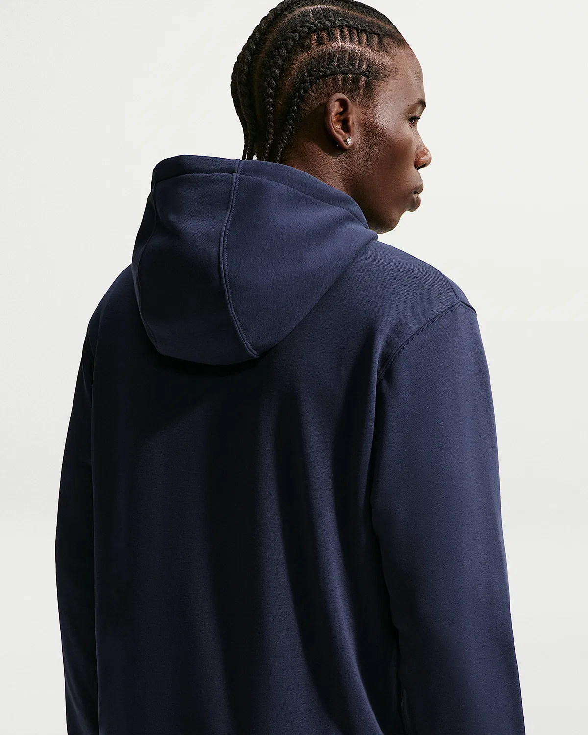 Мужская флисовая кофта на молнии Nike Sportswear Club, Obsidian/Light Khaki — фото 2