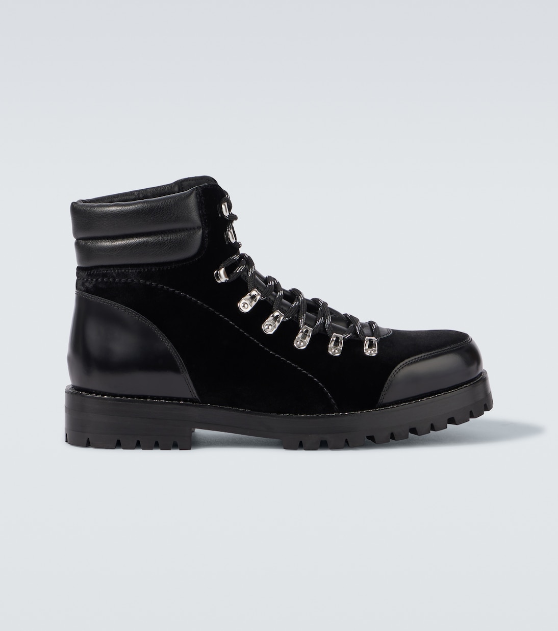 

Ботинки Janka из велюра с кожаной отделкой на шнуровке Manolo Blahnik, Blck