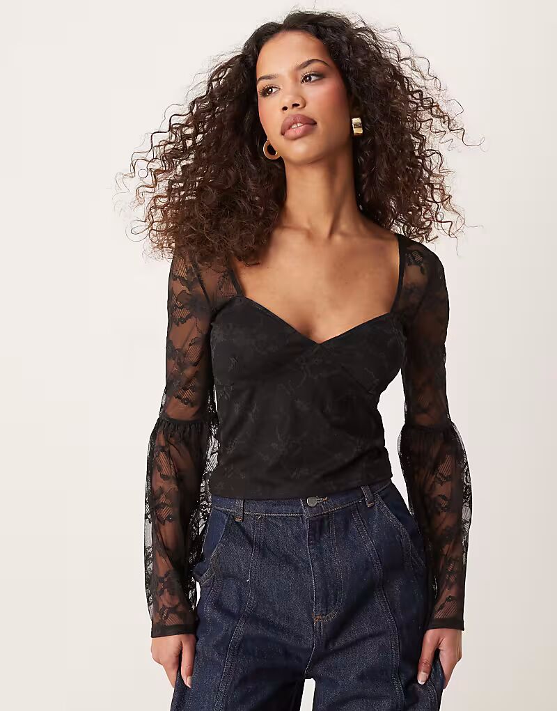 

Кружевной топ ASOS DESIGN со сборками и расклешенными рукавами черного цвета